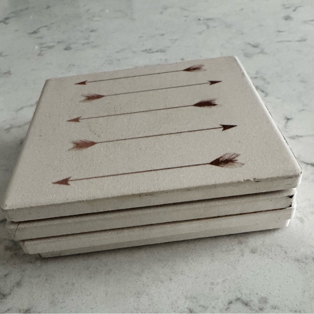 Arrow Design Coasters - Picture 2 of 4